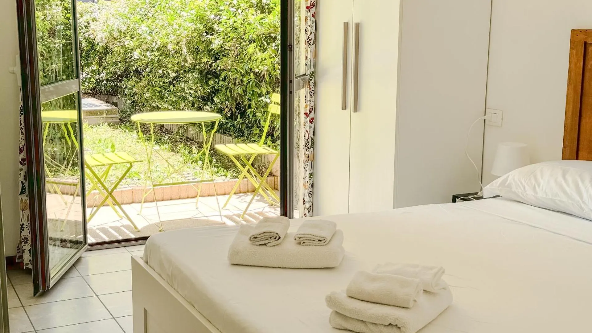 Two-Room Apartment With Garden And Parking كومو إيطاليا